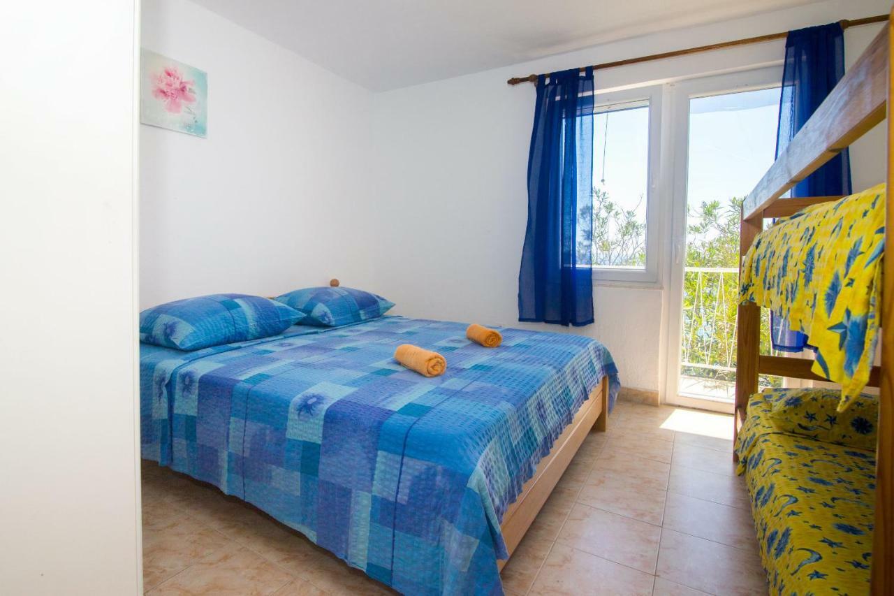 Apartments Robinzon Petar Gdinj Екстер'єр фото