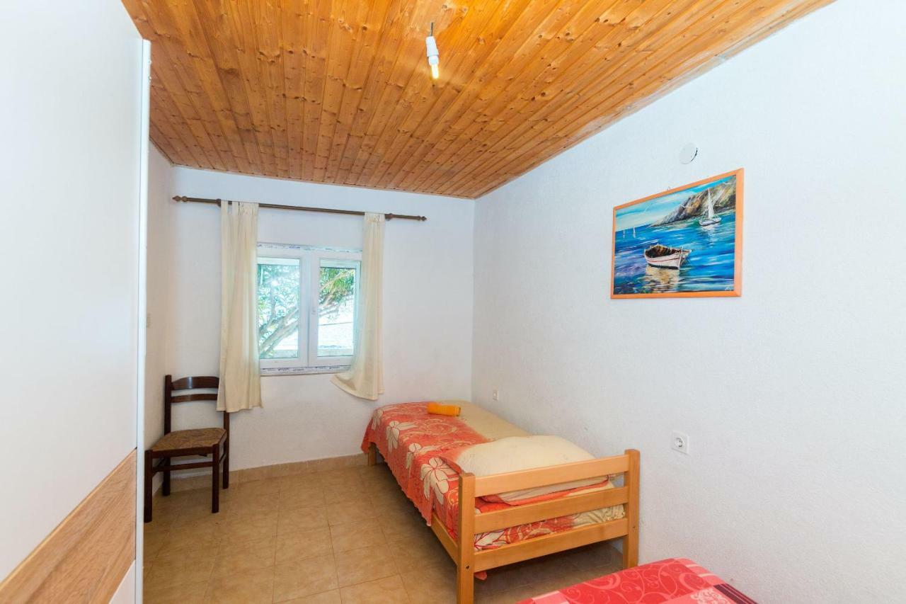 Apartments Robinzon Petar Gdinj Екстер'єр фото