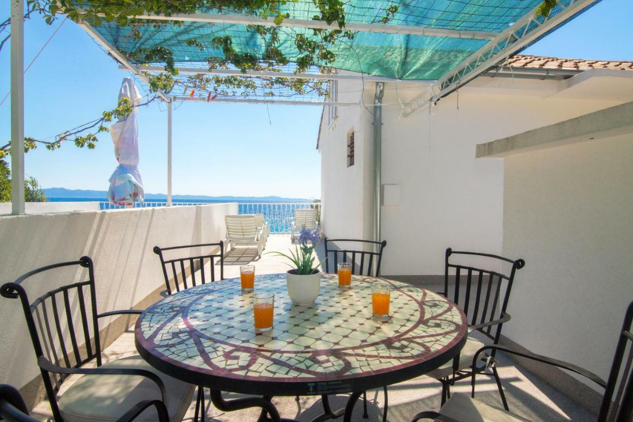 Apartments Robinzon Petar Gdinj Номер фото